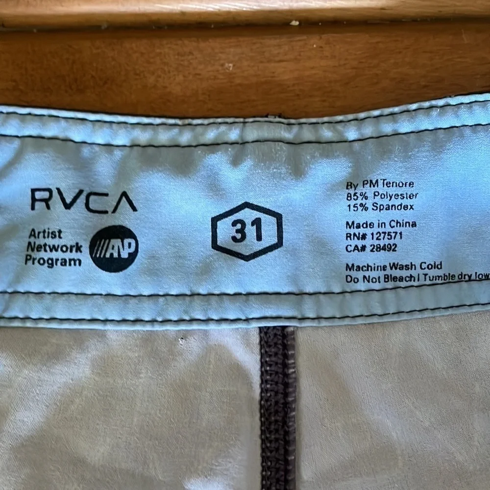 Rvca Board Shorts Size 31